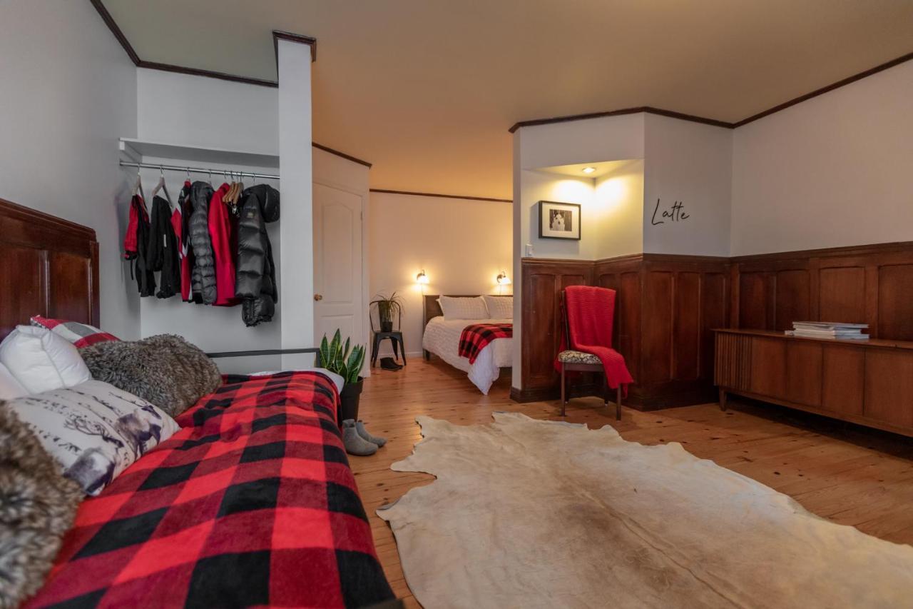 Auberge & Campagne Saint-Ferreol-les-Neiges 外观 照片